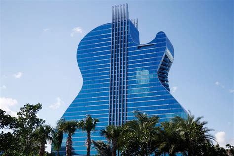 seminole hard rock hotel casino hollywood fl guitar-shaped